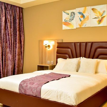 El Sueno Homestay ไนวาชา ภายนอก รูปภาพ