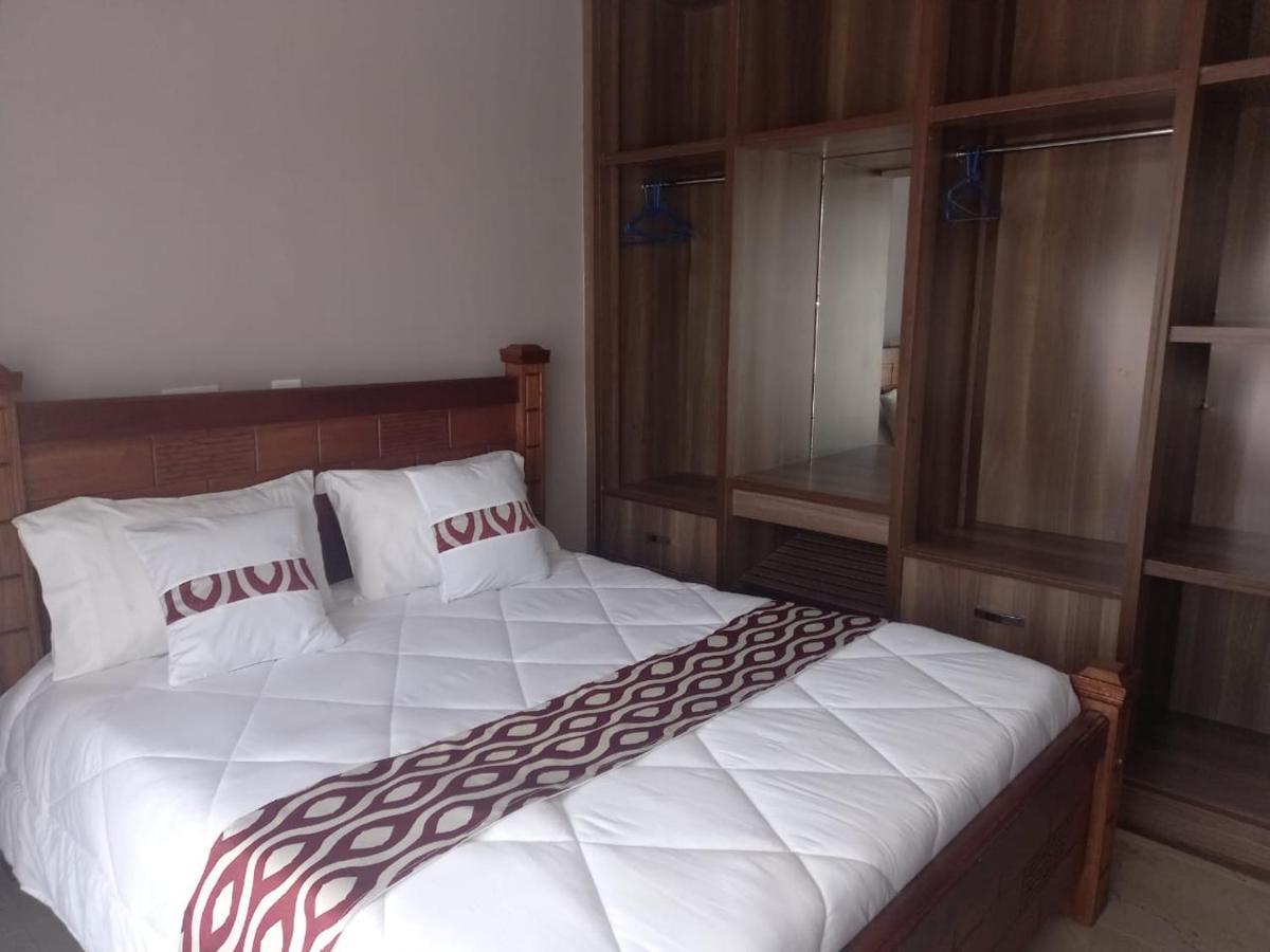 El Sueno Homestay ไนวาชา ภายนอก รูปภาพ
