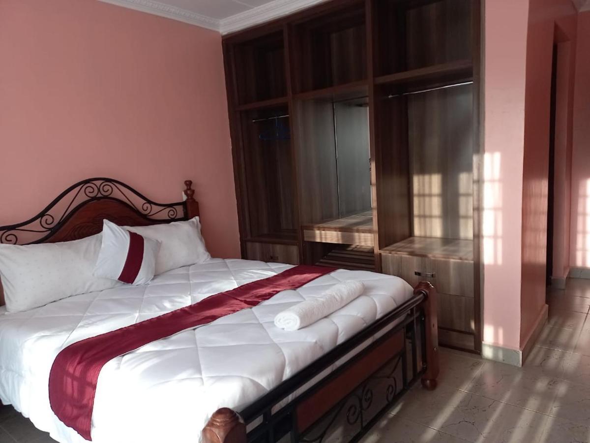 El Sueno Homestay ไนวาชา ภายนอก รูปภาพ